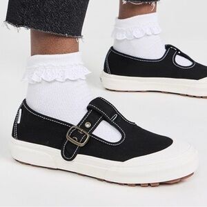 Vans Mary Jane’s 93